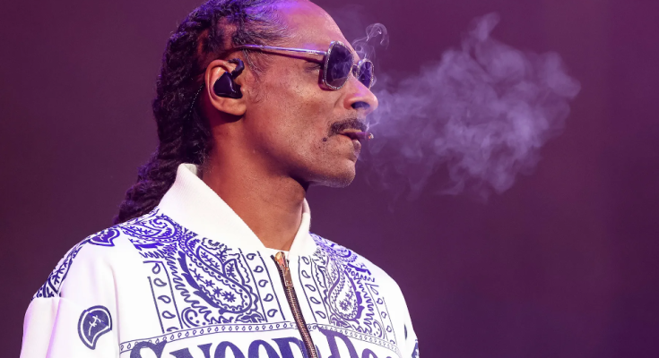 Snoop Dogg says he performed at a bar mitzvah